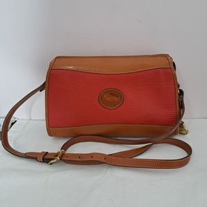 Dooney and Bourke Red / Crimson vintage pebbled leather Bag - Georgia , Alabama